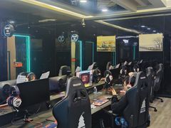 -绿树电竞(五路店)