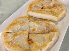 羊肉馅饼-那达慕蒙古风味酒楼