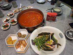 -野山舂·贵州现舂酸汤牛肉(民生路店)