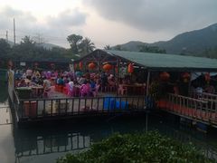 -岛中岛·海鲜大排档·万宁老字号(东澳店)