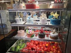 -焙丽拾光(麦凯乐直营店)