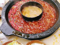-黄潇洒老火锅(九眼桥宏济巷店)