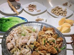 -小鱼小牛·鱼牛干锅·脆鱼火锅(世欧广场店)