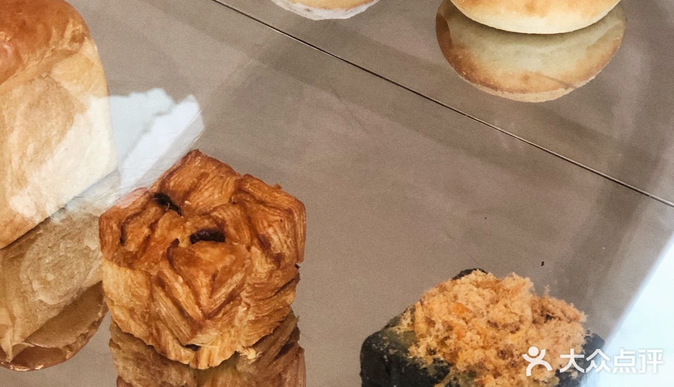广州探店 | 冷感奶油风 | 外貌与实力并存的Cafe