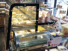 面包甜点陈列柜-法滋瑞烘焙(沈家门店)
