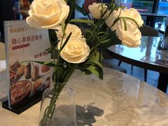 -必胜客(武汉欢乐谷店)