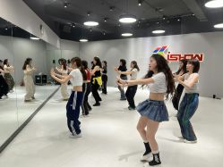 -ISHOW爱秀爵士舞蹈