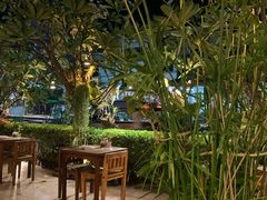 -Phensiri Thai Restaurant