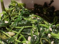 -寻钵记民菜馆·正宗常德钵子菜(滨湖路店)