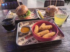 -Side Street街旁(交道口店)