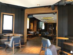 大堂-星巴克(红房子店)