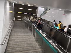 -汉中路(地铁站)