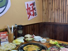 -黔三一夺夺粉酸汤火锅(百信店)