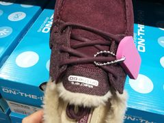 -SKECHERS 斯凯奇(上海国际时尚中心店)