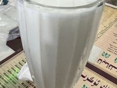 -古老冰山特色冰淇淋店(艾提尕尔店)