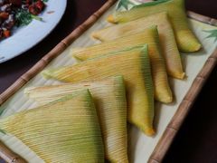 玉米粑粑-缘生态云南菜·野生菌庭院餐厅(华侨城店)
