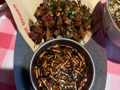 -怪噜范·老贵阳街头名小吃(汇金星力城店)