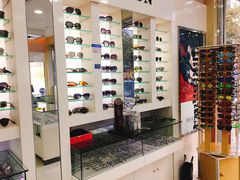 -罗创丹阳眼镜(童卫路店)