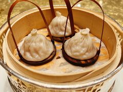 毛蟹小笼包-誉珑轩