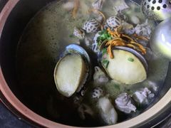 -吉品莞家·鲍鱼鸡煲(东莞店)