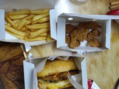 -必胜客(东部星悦天地店)