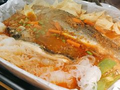 醇馥蒜香味-鱼颜诱纸纸上烤鱼·蛙(龙湖天街店)