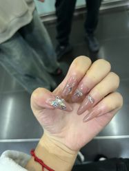 -丽心自助美甲美睫