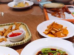 -梁家大院•农家菜(昆山会展中心店)