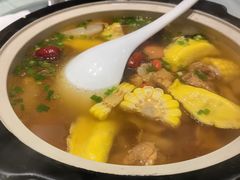 -江城小馆陕南妈妈菜·全球旅行餐厅(钟楼店)