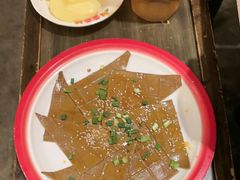 -红九格老火锅(三峡广场店)