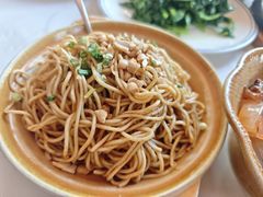 -龙门阵茶屋川菜馆(武康路店)