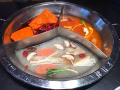 -大龙燚火锅(五一广场店)
