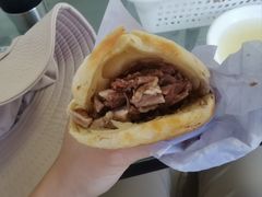 -闫家驴肉老店(华电一校店)