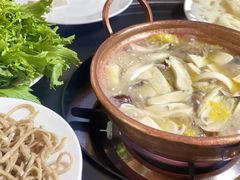 -银同牦牛肉火锅