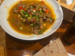 -头上红煨盐鸡·非遗院子餐厅