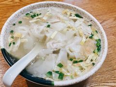 -黄阿姨锅贴大王(万航渡路店)