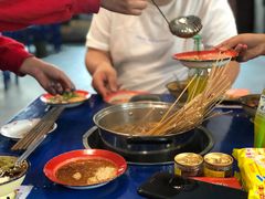 -马路边边串串香(涑河南街店)