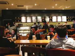 -星巴克臻选(莘庄仲盛店)