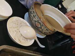 云南野生菌米线-南蛮子(进贤路店)