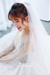 -AMOUR·爱沫婚纱礼服·小众设计品牌