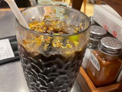 -潮界(LU·ONE凯德晶萃广场店)