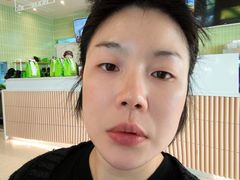 -瑞虹新天地月亮湾
