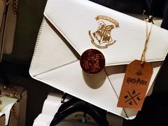 -九又四分之三站台哈利波特商店
