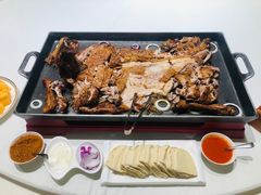 -九十九顶毡房(阜石路店)