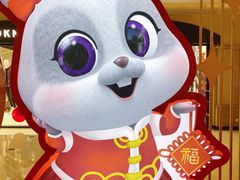 -梅龙镇广场