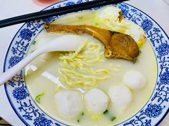 鱼丸熏鱼面-面婆婆东台鱼汤面(湛江路店)