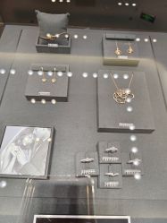 -周大福CHOW TAI FOOK(荟聚购物中心西红门店)