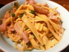 葱香腐竹拌鸭掌-小吊梨汤·北京菜·烤鸭(鸟巢店)