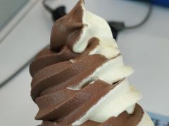 -全家便利店(东直门店)