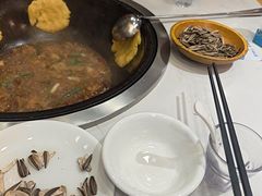 -鲁员外地锅鸡地锅鱼(古墩路店)